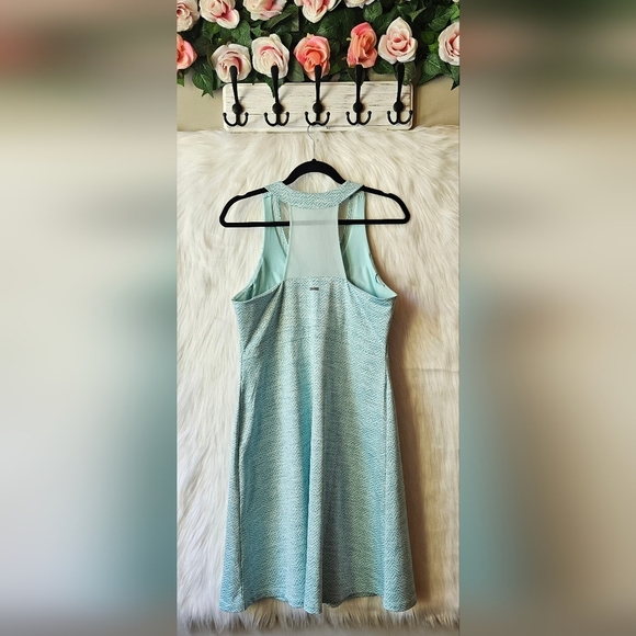 Mondetta Classic Textured Knit Chevron Athleisure Dress - Picture 3 of 8